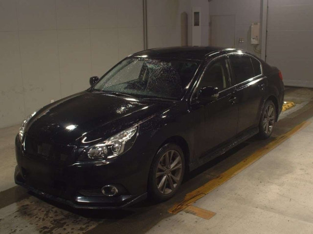 SUBARU LEGACY B4