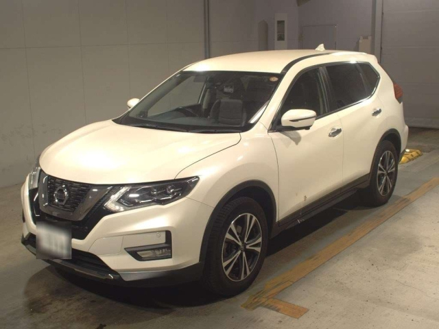 NISSAN X-TRAIL 2019