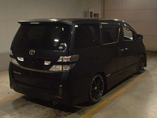 TOYOTA VELLFIRE 2009