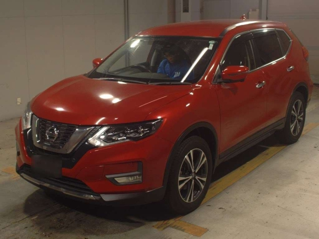 NISSAN X-TRAIL 2018