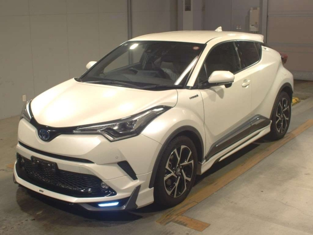 TOYOTA C-HR 2019