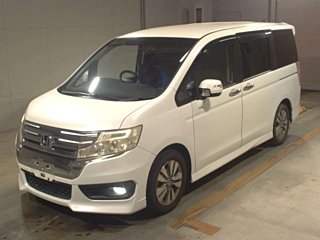 HONDA STEP WAGON 2013
