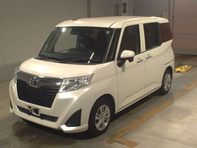 TOYOTA ROOMY 2020