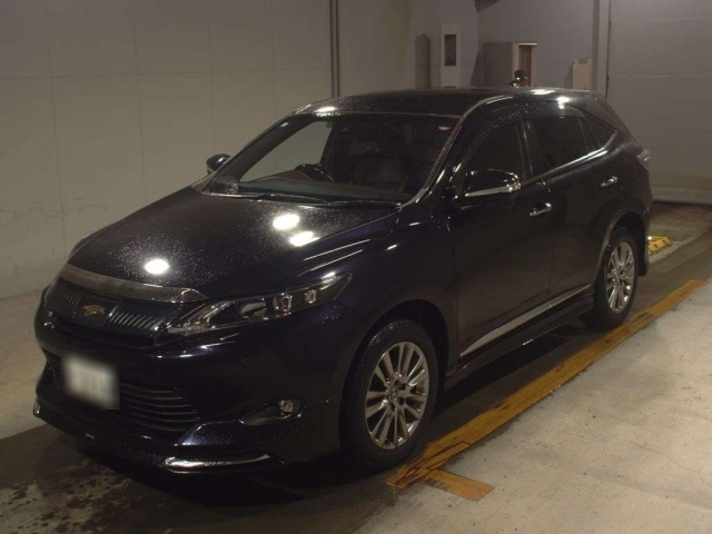 TOYOTA HARRIER 2017