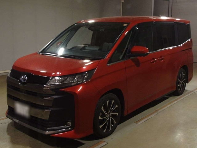 TOYOTA NOAH 2024