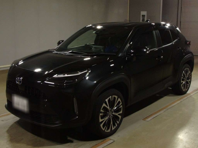 TOYOTA YARIS CROSS 2023