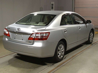 TOYOTA PREMIO 2010
