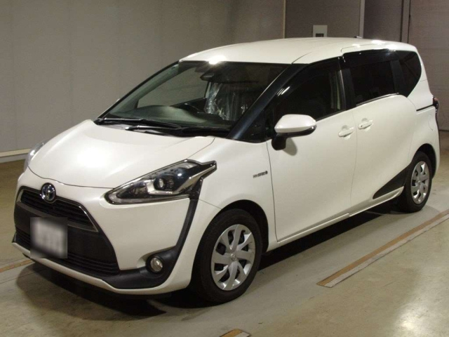 TOYOTA SIENTA 2017