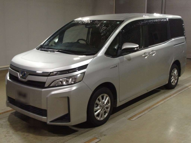TOYOTA VOXY 2020