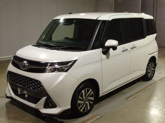 TOYOTA TANK 2019