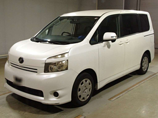 TOYOTA VOXY 2008