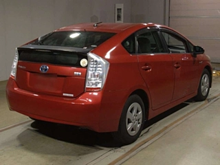 TOYOTA PRIUS 2011
