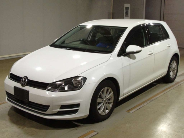 VOLKSWAGEN GOLF 2014