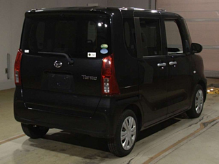 DAIHATSU TANTO 2021