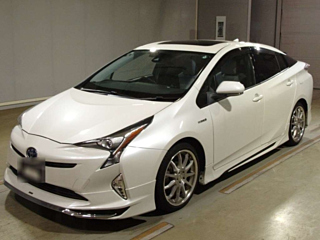 TOYOTA PRIUS 2015
