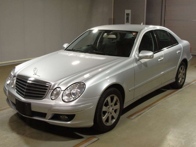 MERCEDES BENZ E CLASS 2008