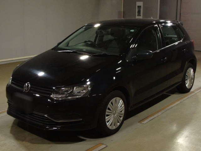 VOLKSWAGEN POLO 2014