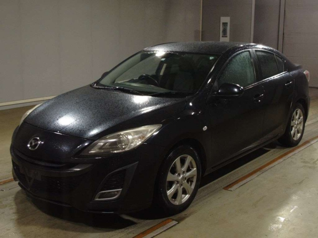 MAZDA AXELA 2010