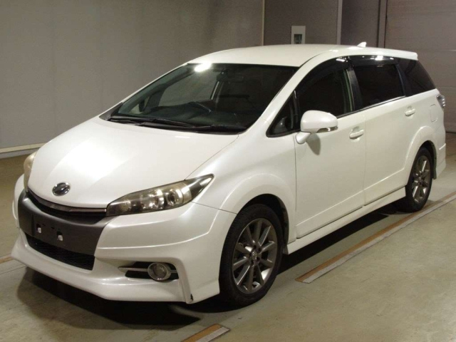 TOYOTA WISH 2012
