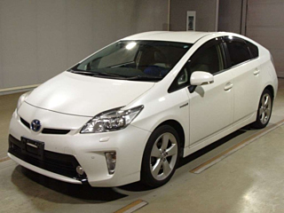 TOYOTA PRIUS 2013