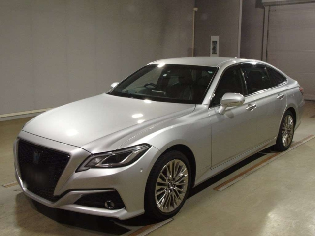 TOYOTA CROWN 2020