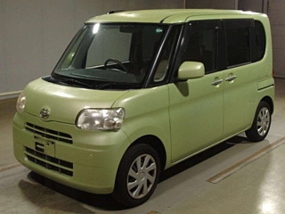 DAIHATSU TANTO 2013
