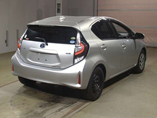TOYOTA AQUA 2020
