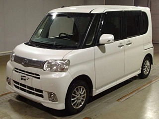 DAIHATSU TANTO 2012