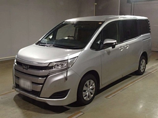 TOYOTA NOAH 2021