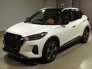 NISSAN KIX 2021