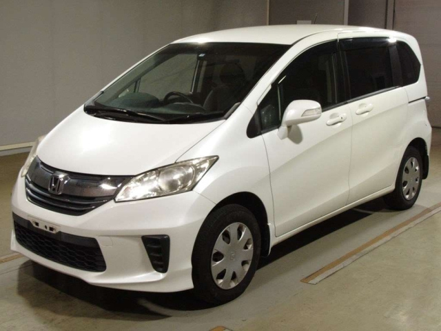 HONDA FREED 2016