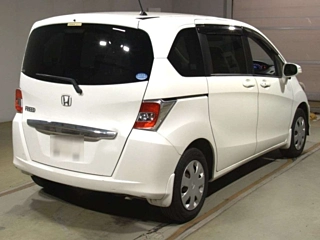 HONDA FREED 2016