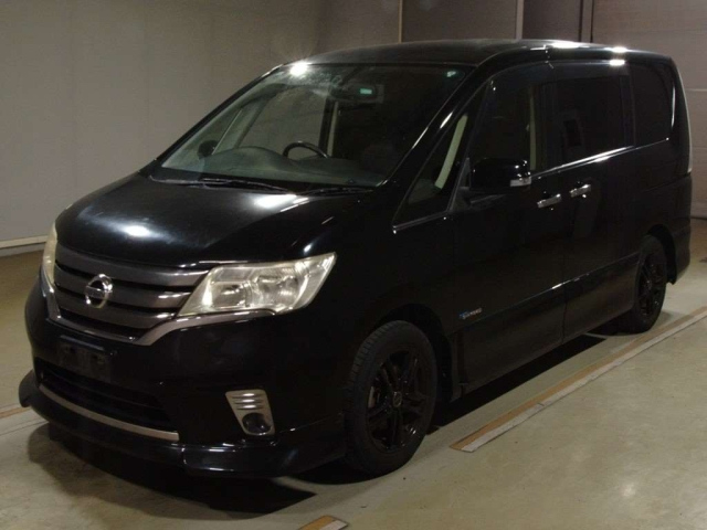 NISSAN SERENA 2013