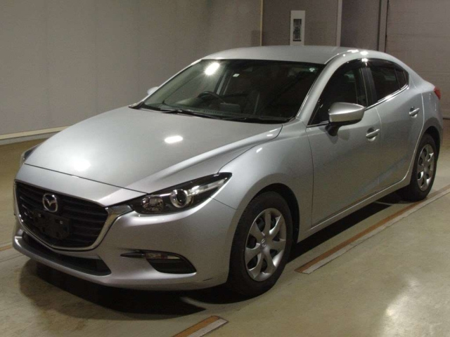 MAZDA AXELA 2018