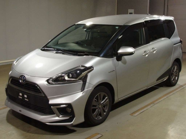 TOYOTA SIENTA 2018