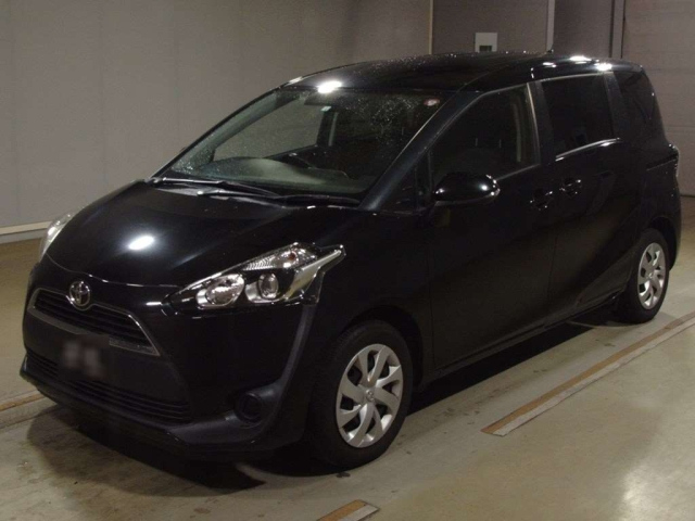 TOYOTA SIENTA 2018
