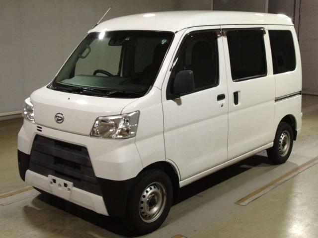DAIHATSU HIJET VAN 2019