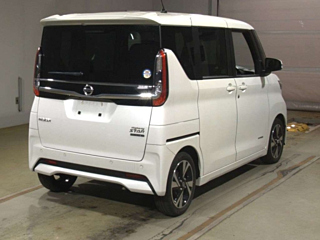NISSAN ROOX 2022