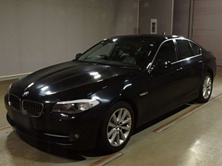 BMW 5 SERIES 2013
