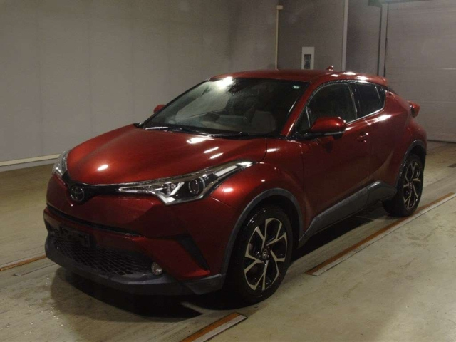 TOYOTA C-HR 2017