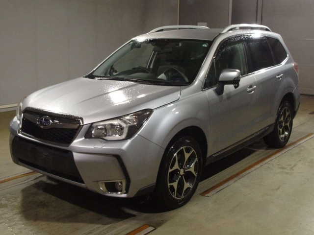 SUBARU FORESTER 2015
