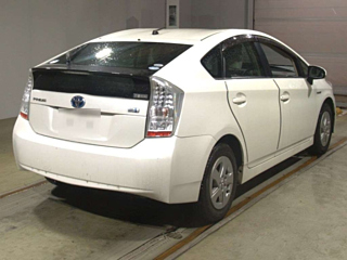 TOYOTA PRIUS 2011
