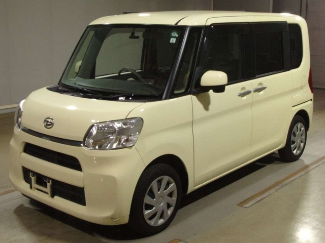 DAIHATSU TANTO 2017