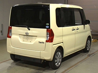 DAIHATSU TANTO 2017