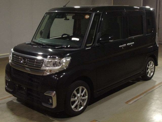 DAIHATSU TANTO 2019