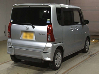 DAIHATSU TANTO 2020