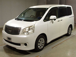 TOYOTA NOAH 2012