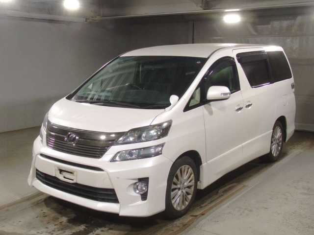 TOYOTA VELLFIRE