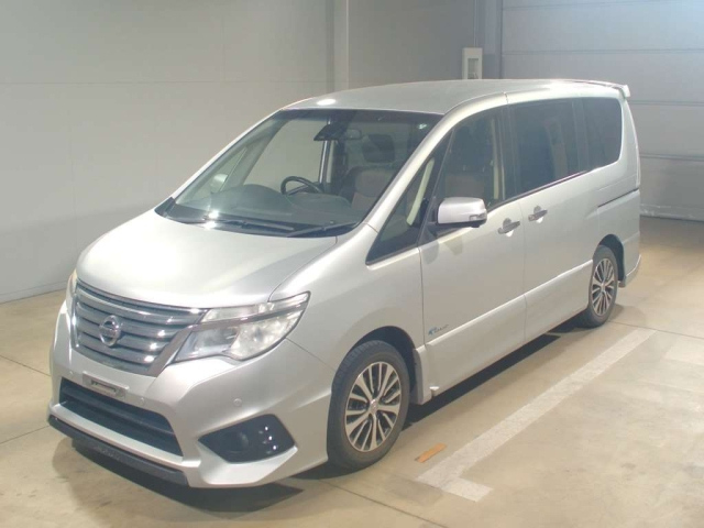 NISSAN SERENA 2015