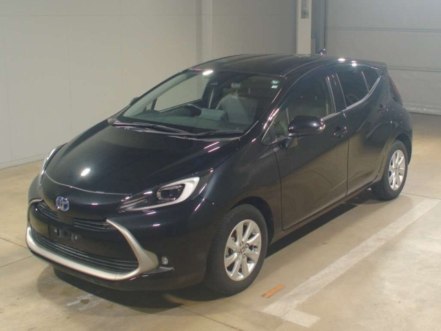 TOYOTA AQUA 2022